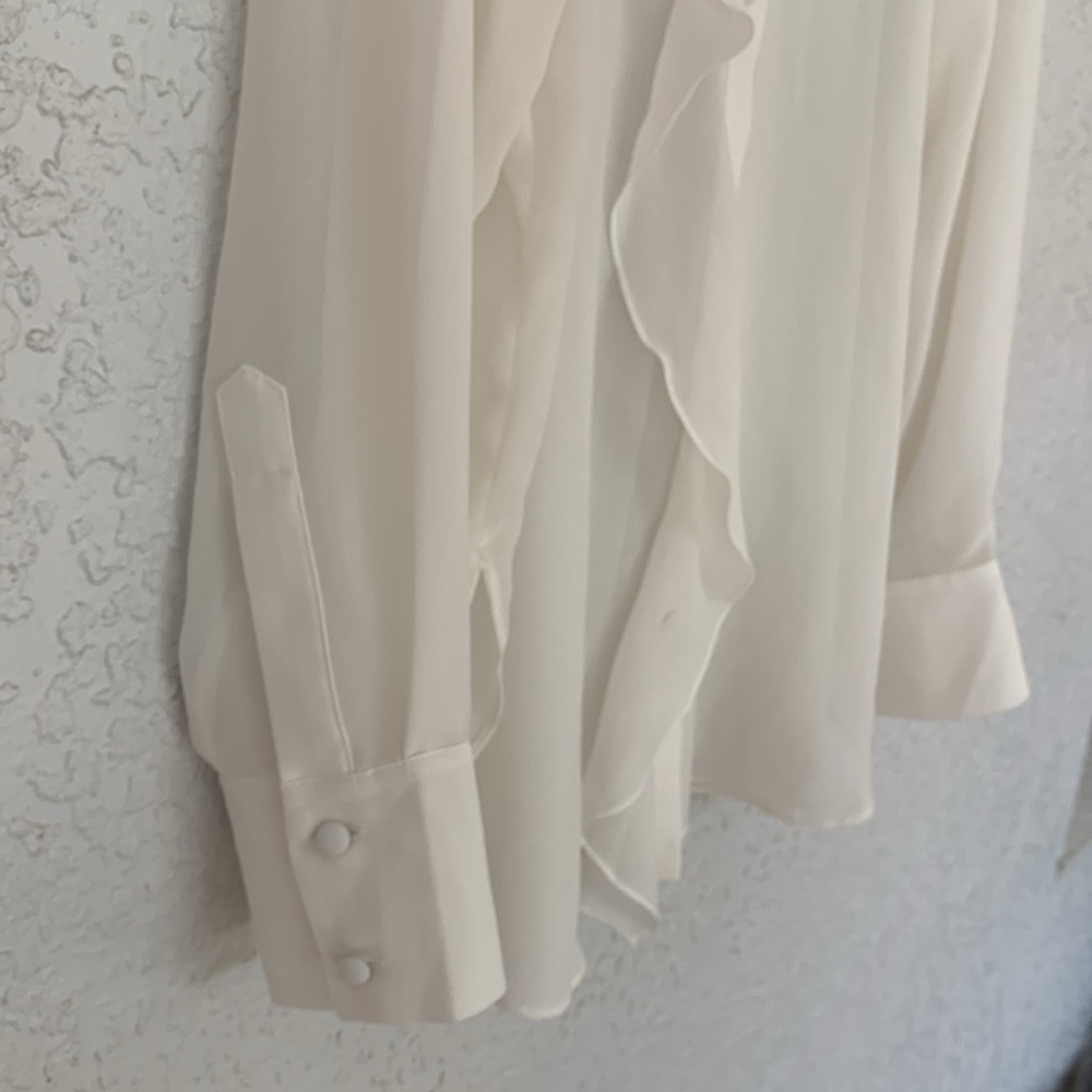 Wilfred Elegant White Ruffled Blouse size S - Picture 4 of 12
